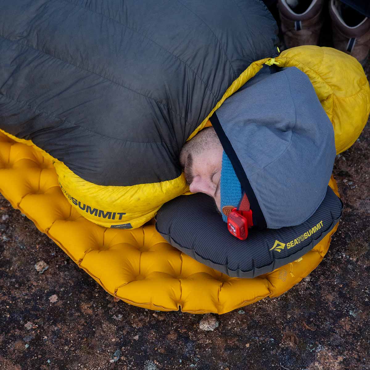 Aeros Ultralight Pillow - Image 17