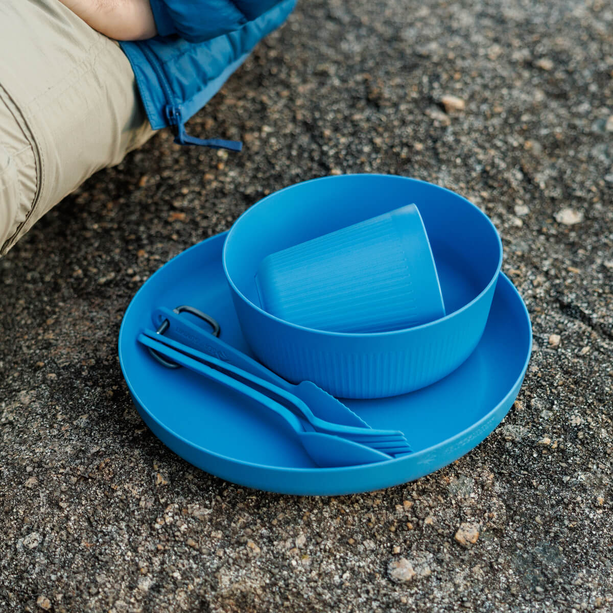 Camp Dinnerware Set with Mesh Sack - [6 Piece] - Image 16
